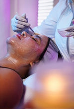 Load image into Gallery viewer, L’Vega Anti-Aging Facial
