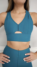 Load image into Gallery viewer, Sportswear Top
